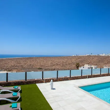 Honey Rose, Appartement Güime